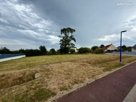 barneville-carteret – terrain viabilisé de 725 m² – clos barbey