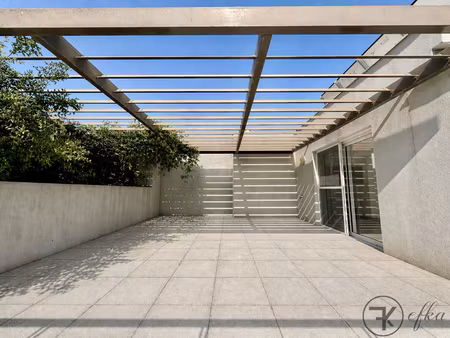 castelnau le lez bel f3 avec terrasse 45 m2