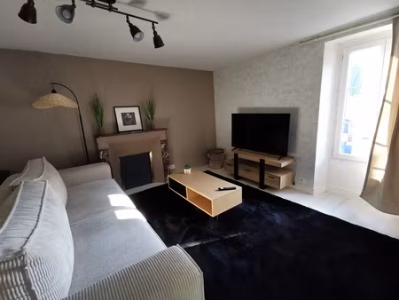 concarneau – secteur du passage appartement t3 meublé de caractère