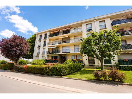 appartement - 2 pièce(s) - 54.30 m2 !