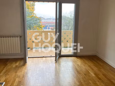a louer appartement de 3 pièces de 55 m² avec balcon à oullins