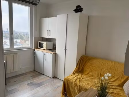 studio meublé