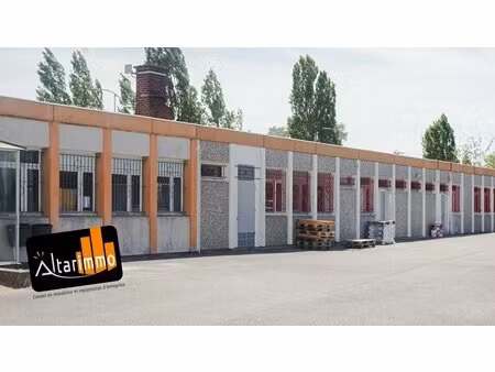 location local d’activités luce 28110 410m²