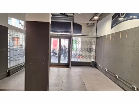 local commercial - bd ledru rollin / jeu de paume