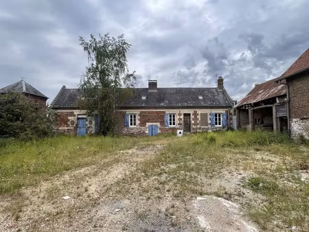 ancien corps de ferme de caractère – un lieu de vie unique aux portes de noyon