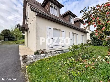 maison 7 pièces 134 m²