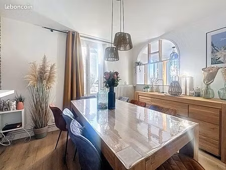 maison 5 pièces 105m2