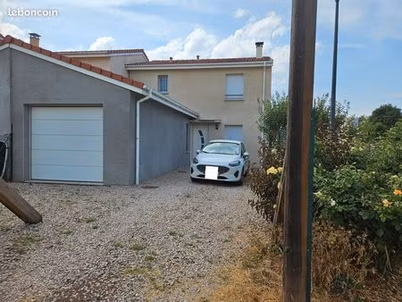 maison à vendre -le chambon feugerolles-215 000