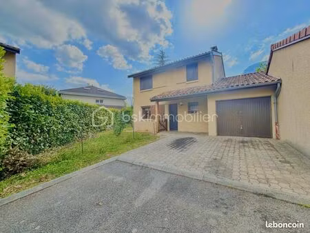 maison 5 pièces 106 m²