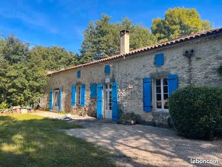moulin 7 pièces 231 m²