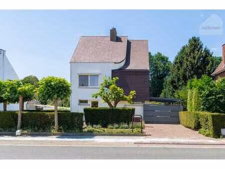 instapklare gezinswoning met 5 slaapkamers  grote garage ...