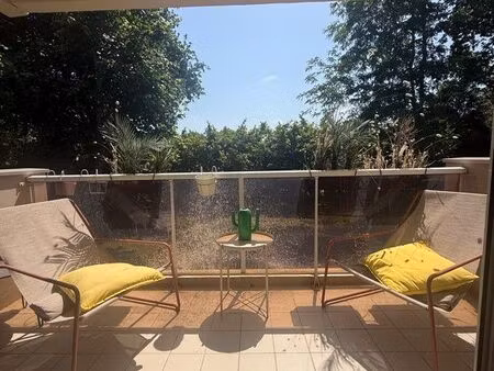 t3 lumineux avec terrasse  balcon  cave et parking – anglet aritxague