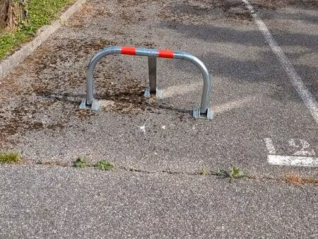 place de parking fermé