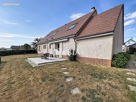 maison 5 pièces 142 m²