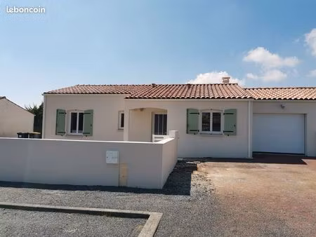 a louer maison plein pied t4