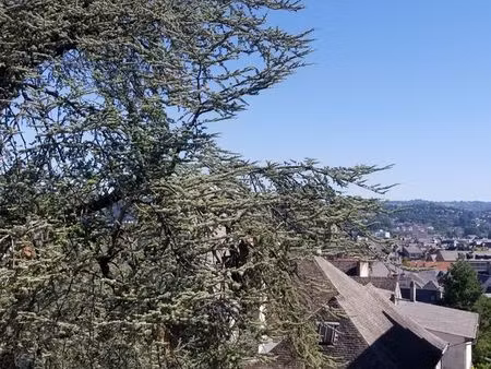 f2 proche de la gare et du centre ville à brive