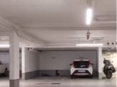 place de parking sous terrain à noisy le grand résidence du lac (privé