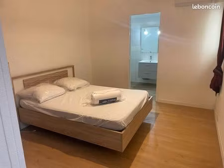 loue t2 meublé