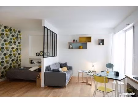 charmant studio rénové