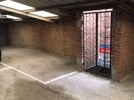 parking pour une ou deux motos