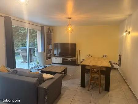 maison individuelle f4 de 100m2 avec jardin et garage