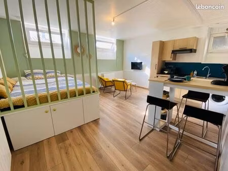 studio meublé rue piétonne