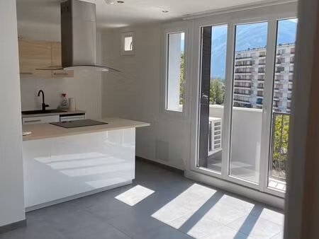 location appartement t2 41 m2 saint egrève