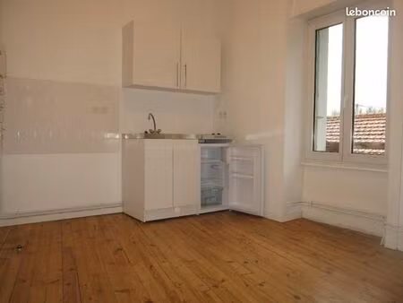 appartement 1 pièce 25 m²