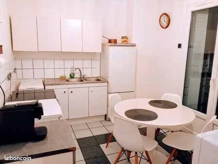loue appartement dans immeuble de standing
