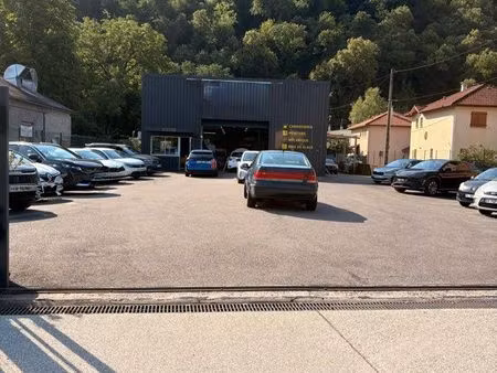 vends local  commercial  ancienne carrosserie