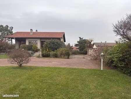 maison mitoyenne 2 chambres terrain