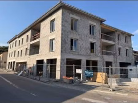 location local commercial ou professionnel neuf 120m2 septème