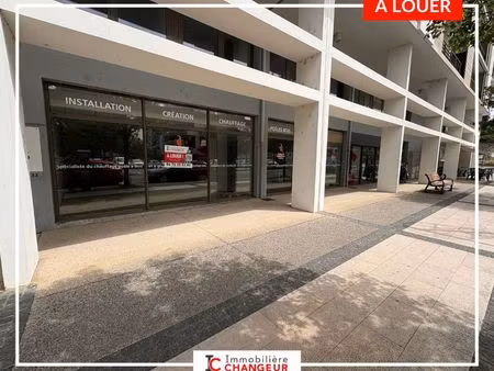 local commercial 140 m² voiron