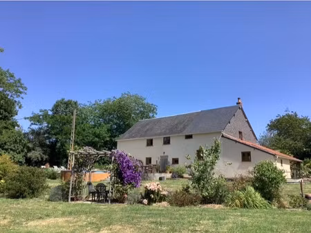 maison à vendre à crozon-sur-vauvre (36140) - indre