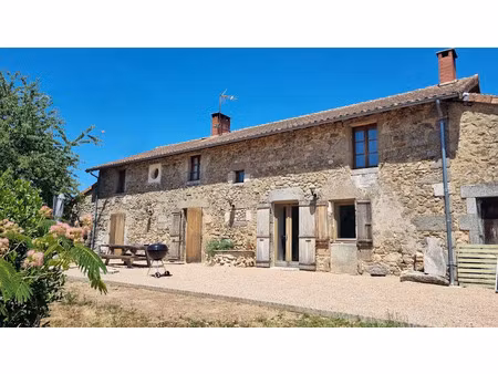 vente maison 6 pièces 221 m² à savignac-de-nontron (24300)  299 250 €