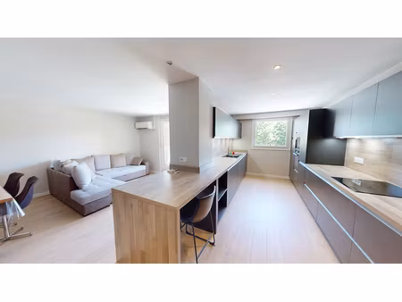 grenoble île verte t3 de 76 m² rénovation haut de gamme