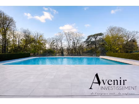 appartement 70m2 2 chambres avec terrasse et box fermé résidence standing avec piscine lyo