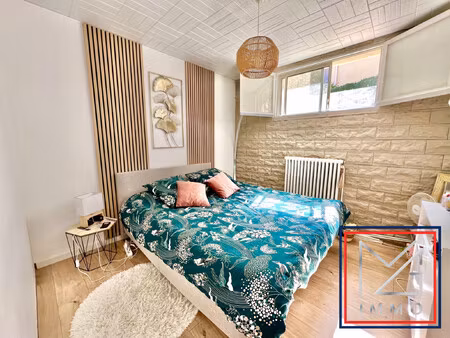 sanary urgent ! t4 82 m²  10 min a pied du centre