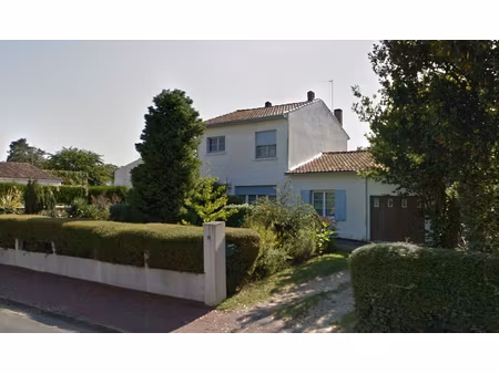 breuillet centre ville - belle parcelle de 1 458 m² avec maison à rénover 95 m²