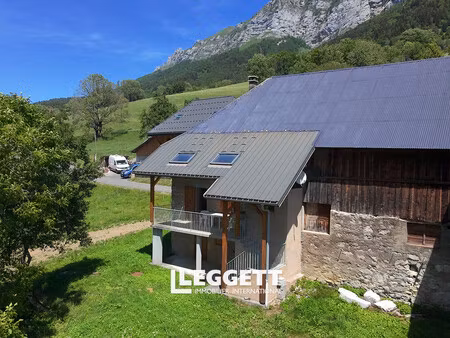 maison 4 pièce(s)  doucy-en-bauges