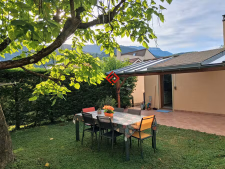 seyssinet-pariset – maison de plain-pied avec jardin  terrasse