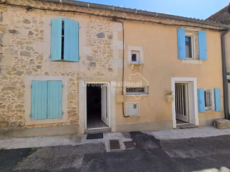 2 maisons avec jardinet et garage à jonquieres saint vincent