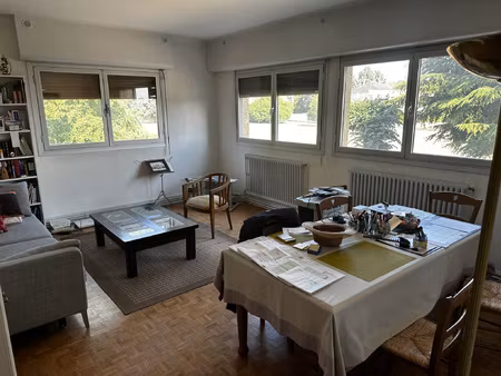 appartement t4 rue lavoisier à blois