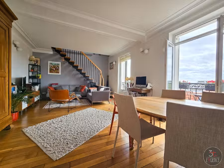 magnifique duplex au coeur du village