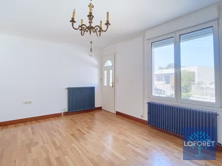 maison la roche-sur-yon 6 pièce(s) 90 m2