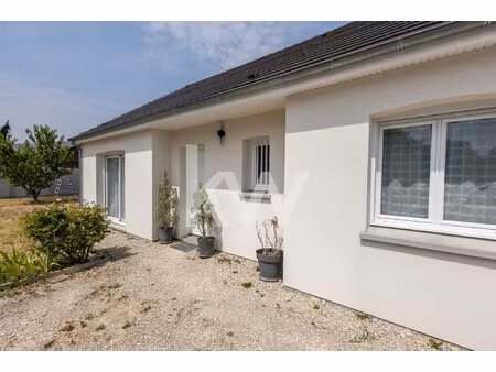 a vendre maison de plain pied 5 pieces a loury avec jardin