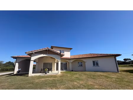 nouveauté - belle maison contemporaine