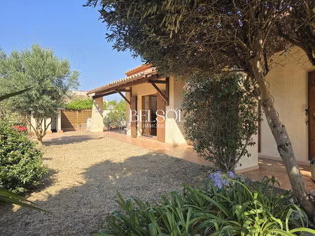 argeles sur mer  belle villa entre le village et la plage