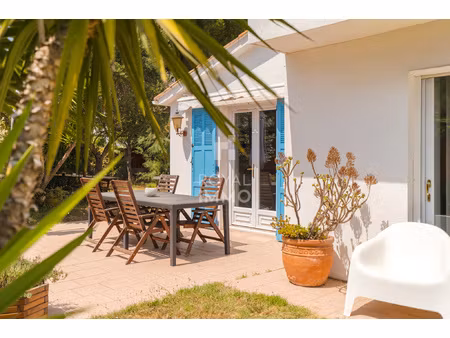 # villa contemporaine de plain-pied 150 m2 4 chambres