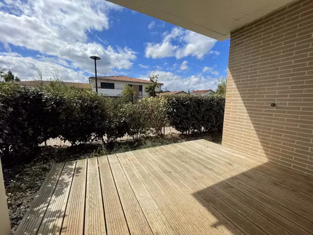 location appartement 2 pièces 36 m² à frouzins (31270)